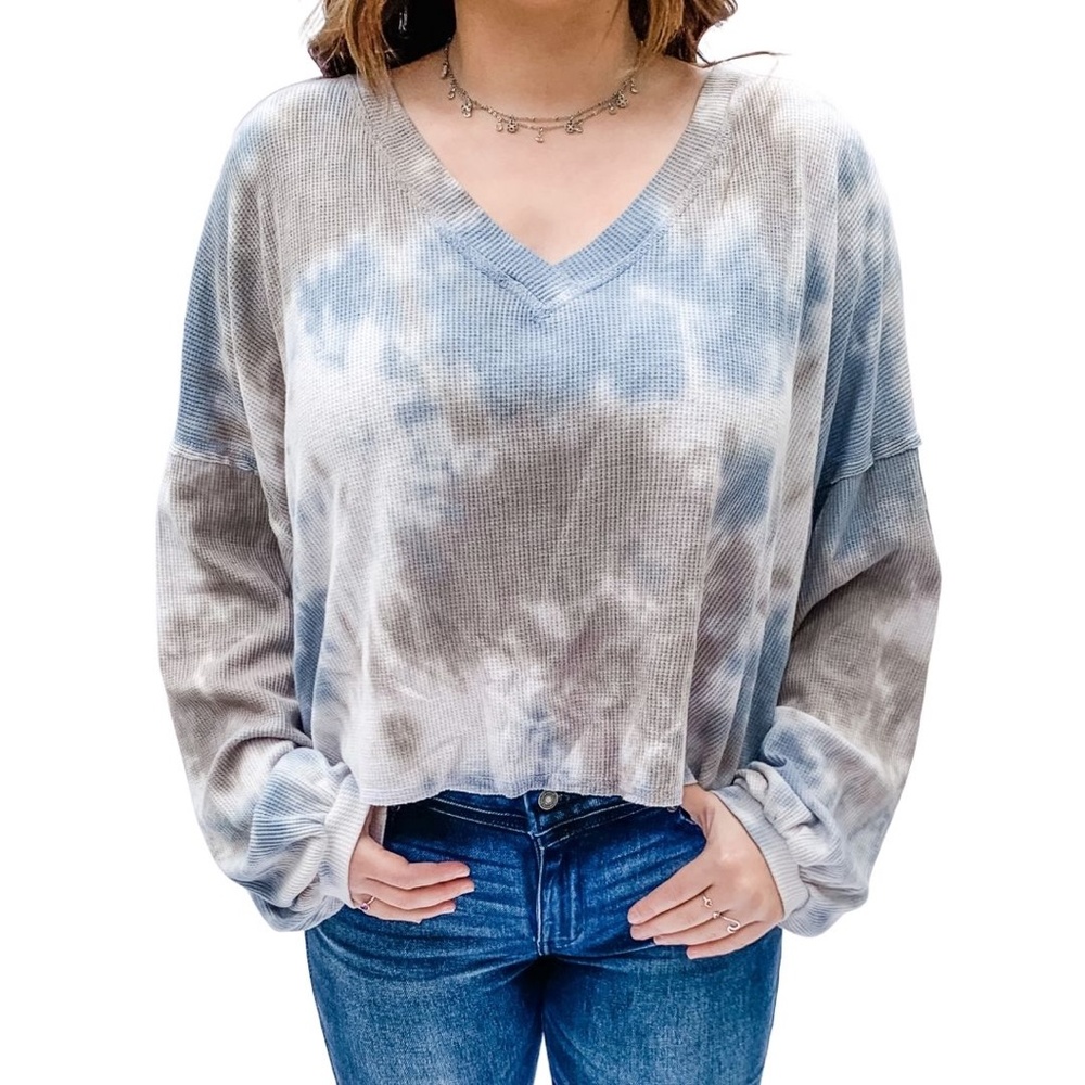 Tie-Dye Loose Body Knit Top